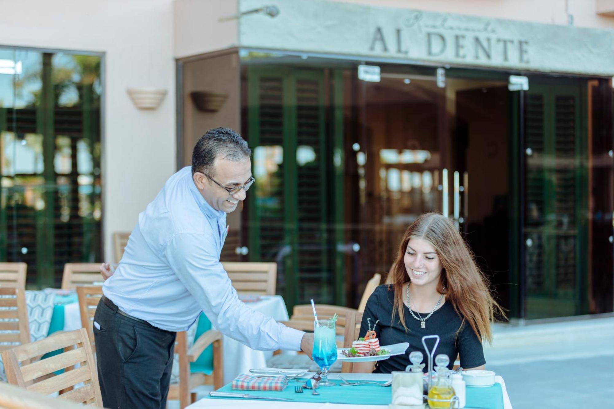 Continental Hotel Hurghada Exterior photo
